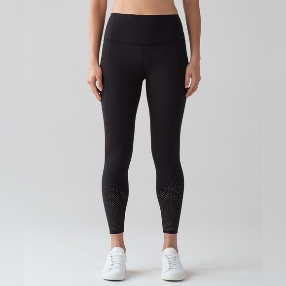 Lululemon Anew Tight Black Leggings size 4 luxtreme laser-cut - Picture 2 of 14